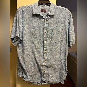 Untuckit blue linen short sleeve shirt